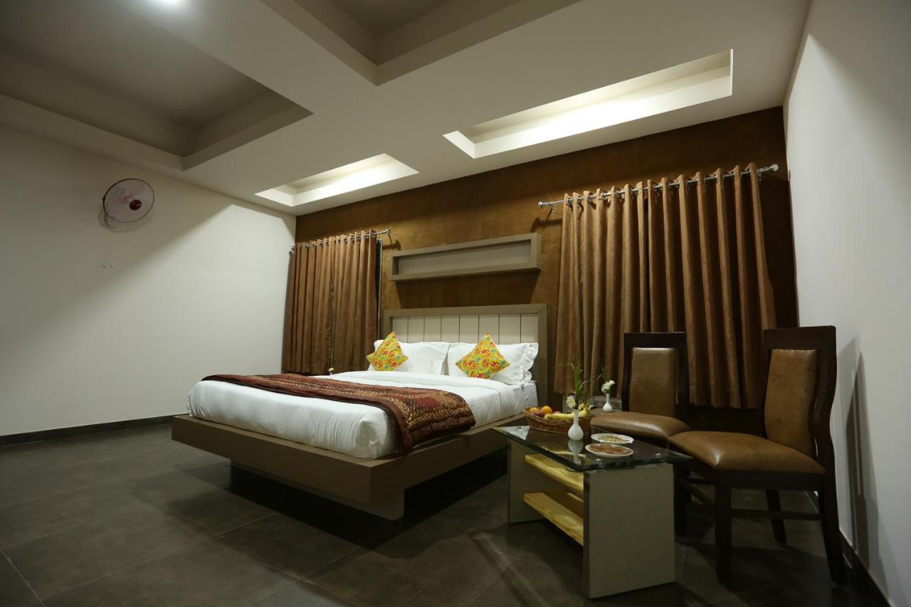 Kukda Resort Chittorgarh Buitenkant foto